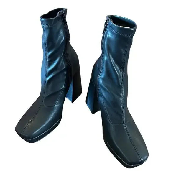 Wild Pair Beautee Platform Heeled Booties Square Toe Block Heel NEW Size 7 - Picture 5 of 11